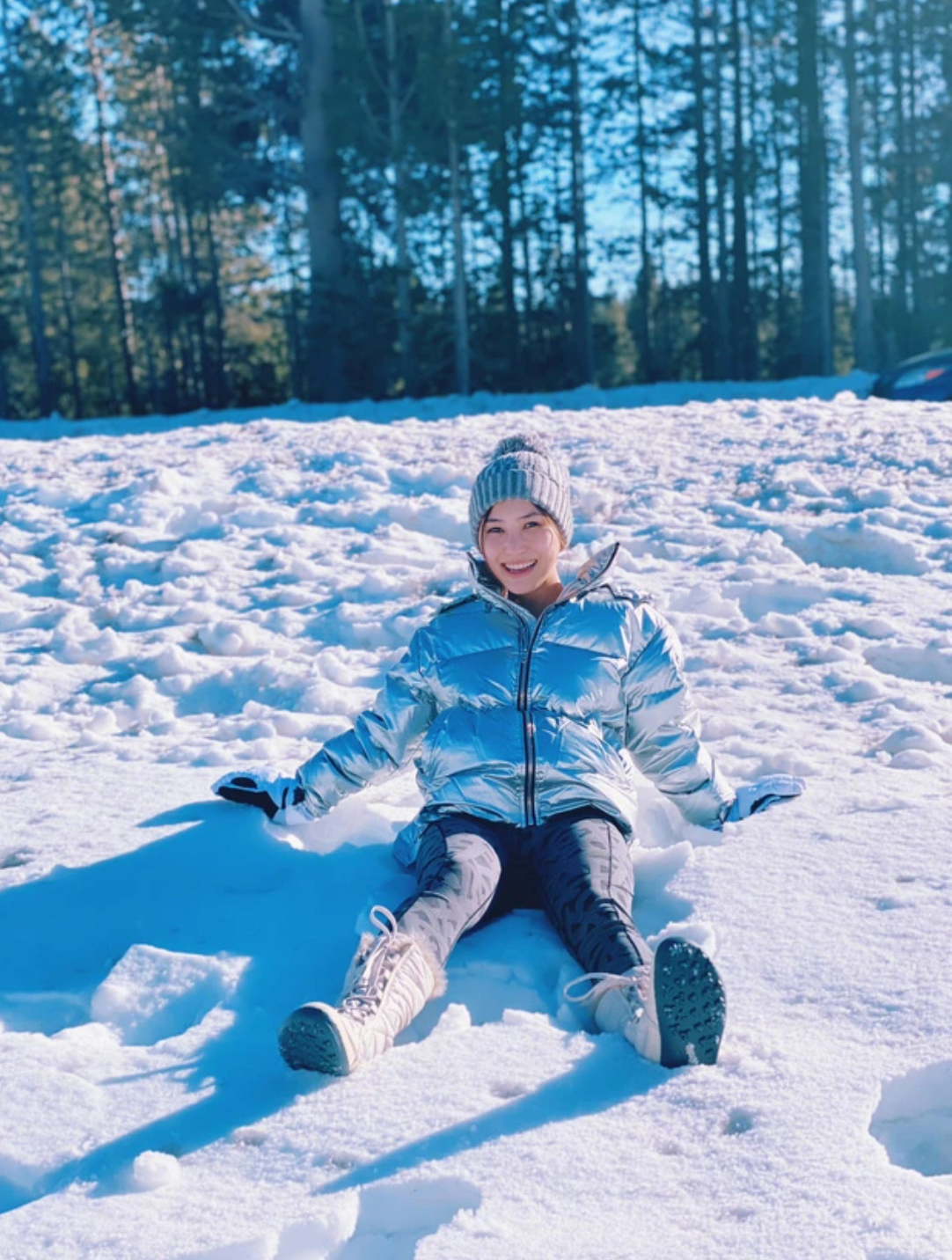 Trong một lần phỏng vấn với Báo Phụ nữ Thủ đô, Hương Tràm chia sẻ về những kỷ niệm đáng nhớ khi ở Mỹ, trong đó là giai đoạn cô sống một mình giữa dịch bệnh COVID-19 tại nơi đất khách quê người.