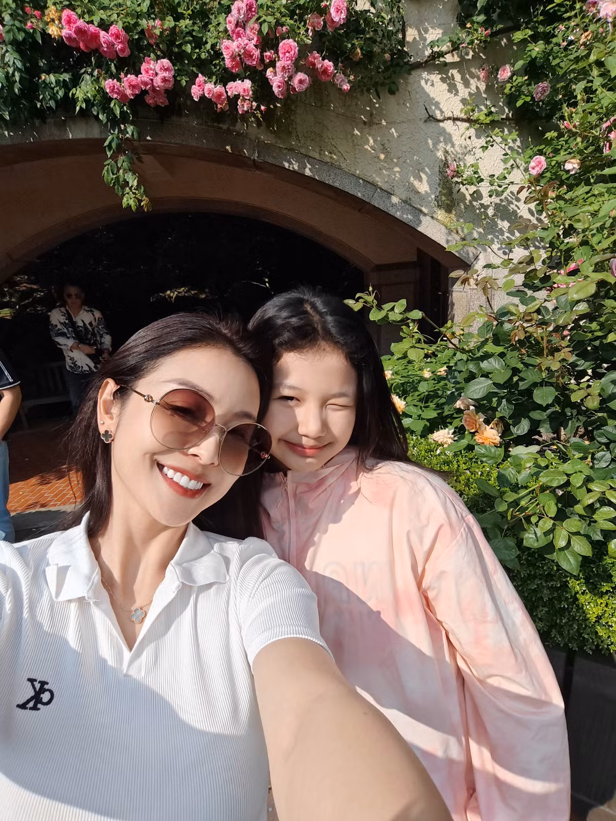 Con gái Jennifer Phạm sinh năm 2013, là "trái ngọt" đầu tiên trong cuộc hôn nhân của hoa hậu Jennifer Phạm và chồng hiện tại là doanh nhân Đức Hải. Ảnh: FB Jennifer Pham