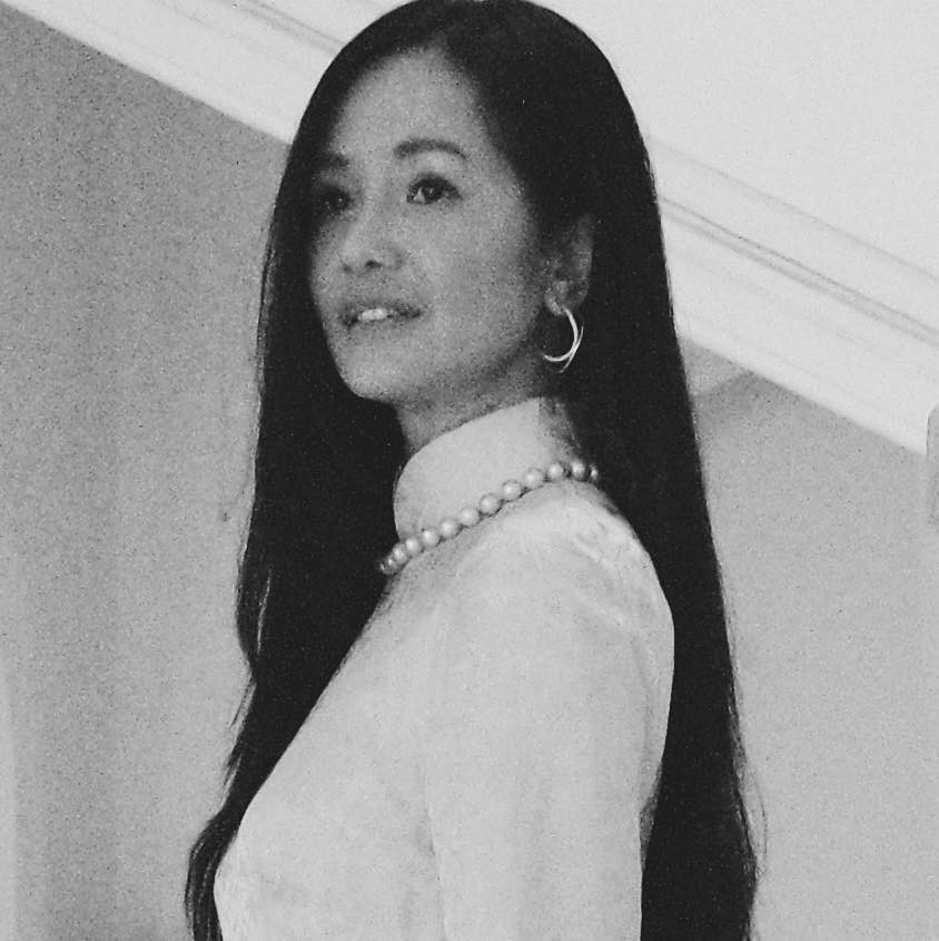 "Đã quen bước chân, giọng nói", diva Hồng Nhung đăng ảnh, chia sẻ trạng thái. Ảnh: FB Le Hong Nhung