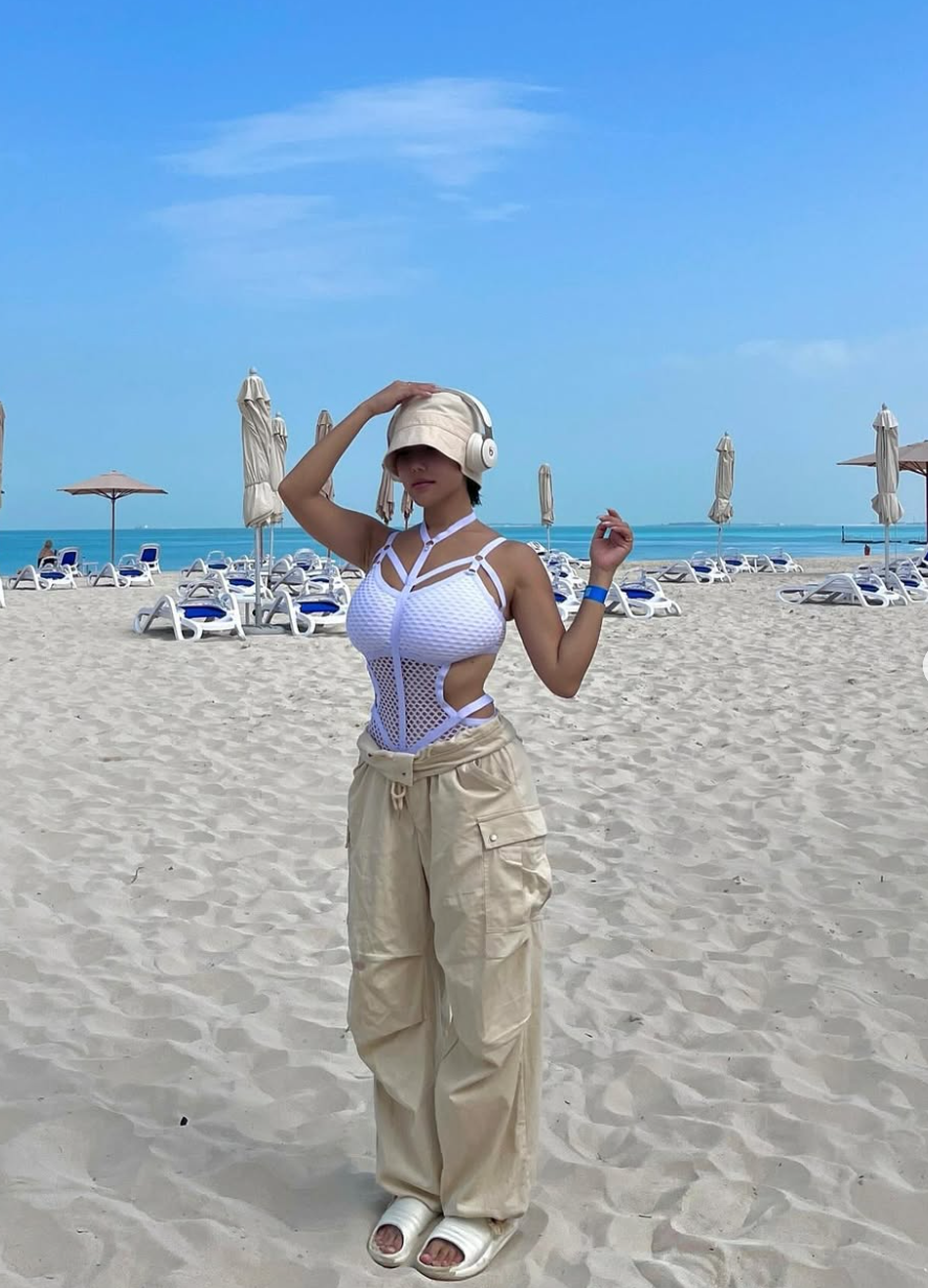 Phong cách thời trang của Lee Yoo Min đã truyền cảm hứng cho rất nhiều người, đặc biệt là những cô gái có thân hình đầy đặn.