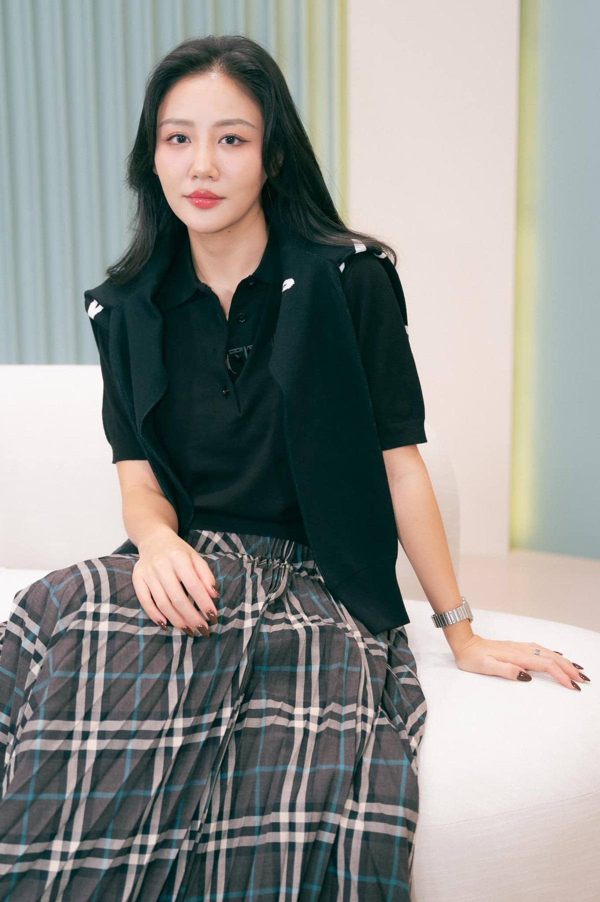 Văn Mai Hương cuốn hút tại show hẹn hò thực tế. Ảnh: FB Văn Mai Hương