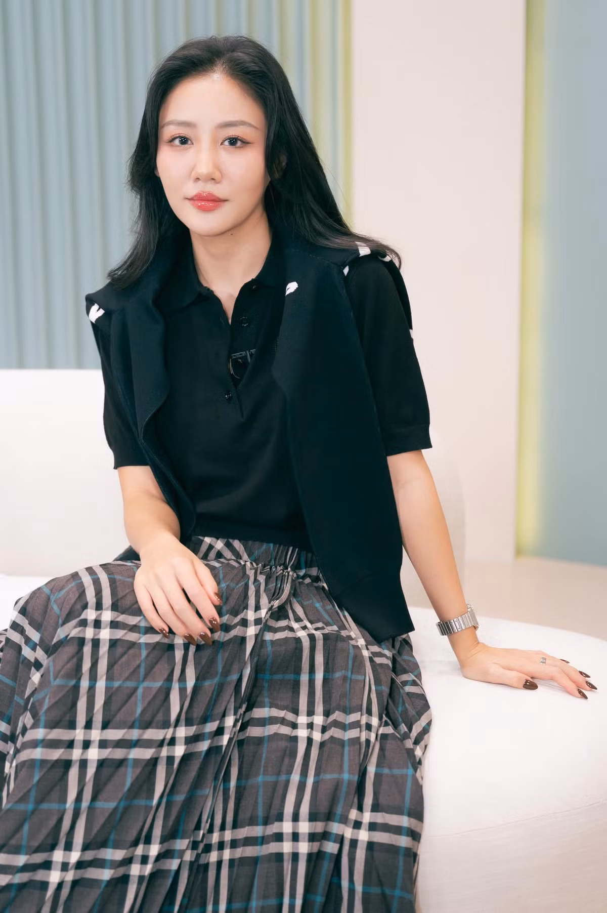 Văn Mai Hương cuốn hút tại show hẹn hò thực tế. Ảnh: FB Văn Mai Hương