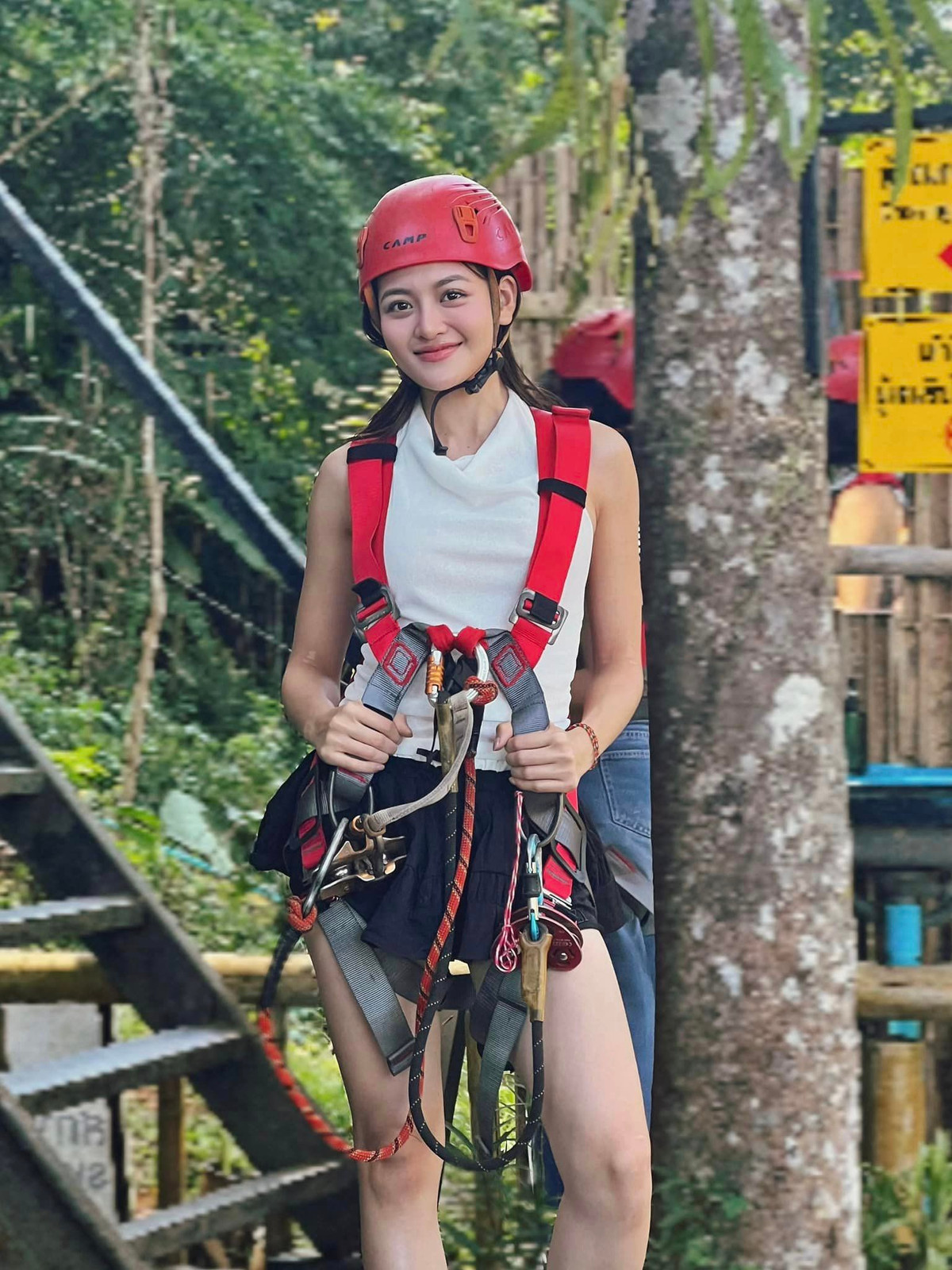 Diễn viên Thuỳ Anh du lịch Thái Lan. Ảnh: FB Thuỳ Anh