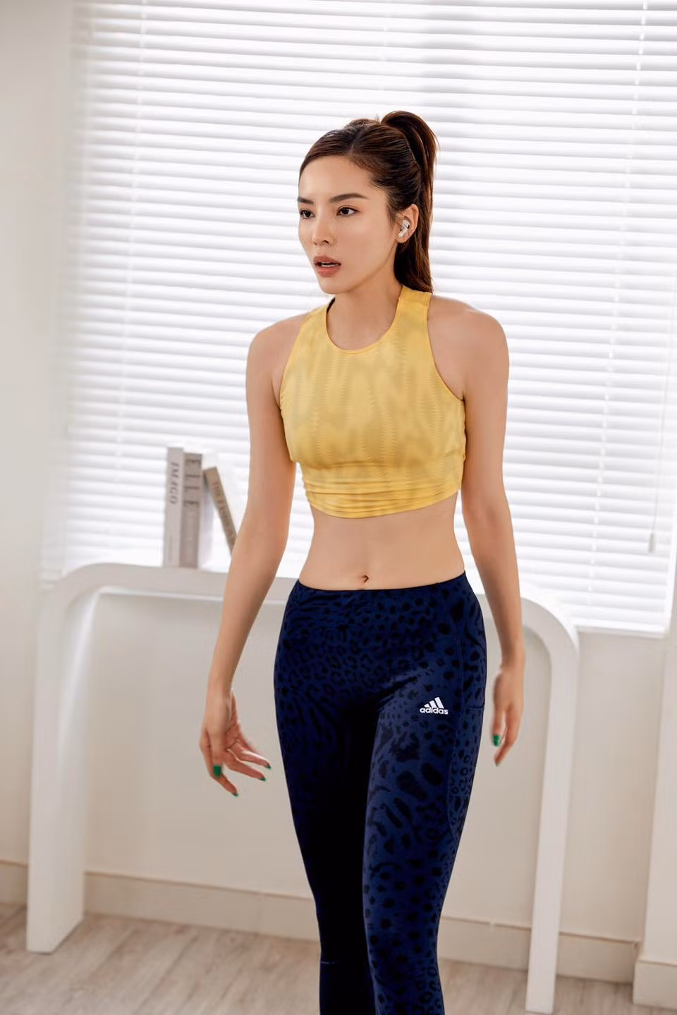 Những năm qua, Kỳ Duyên là "nàng thơ" của nhiều nhà thiết kế trong nước, thường diễn vị trí vedette.