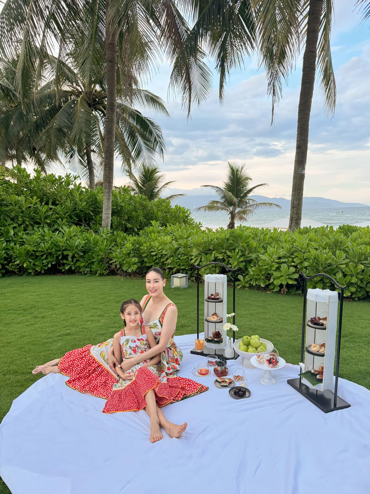 Nhiều người nhận xét rằng, Viann thừa hưởng nhiều nét đẹp từ mẹ mình - Hoa hậu Hà Kiều Anh. Ảnh: FB Ha Kieu Anh