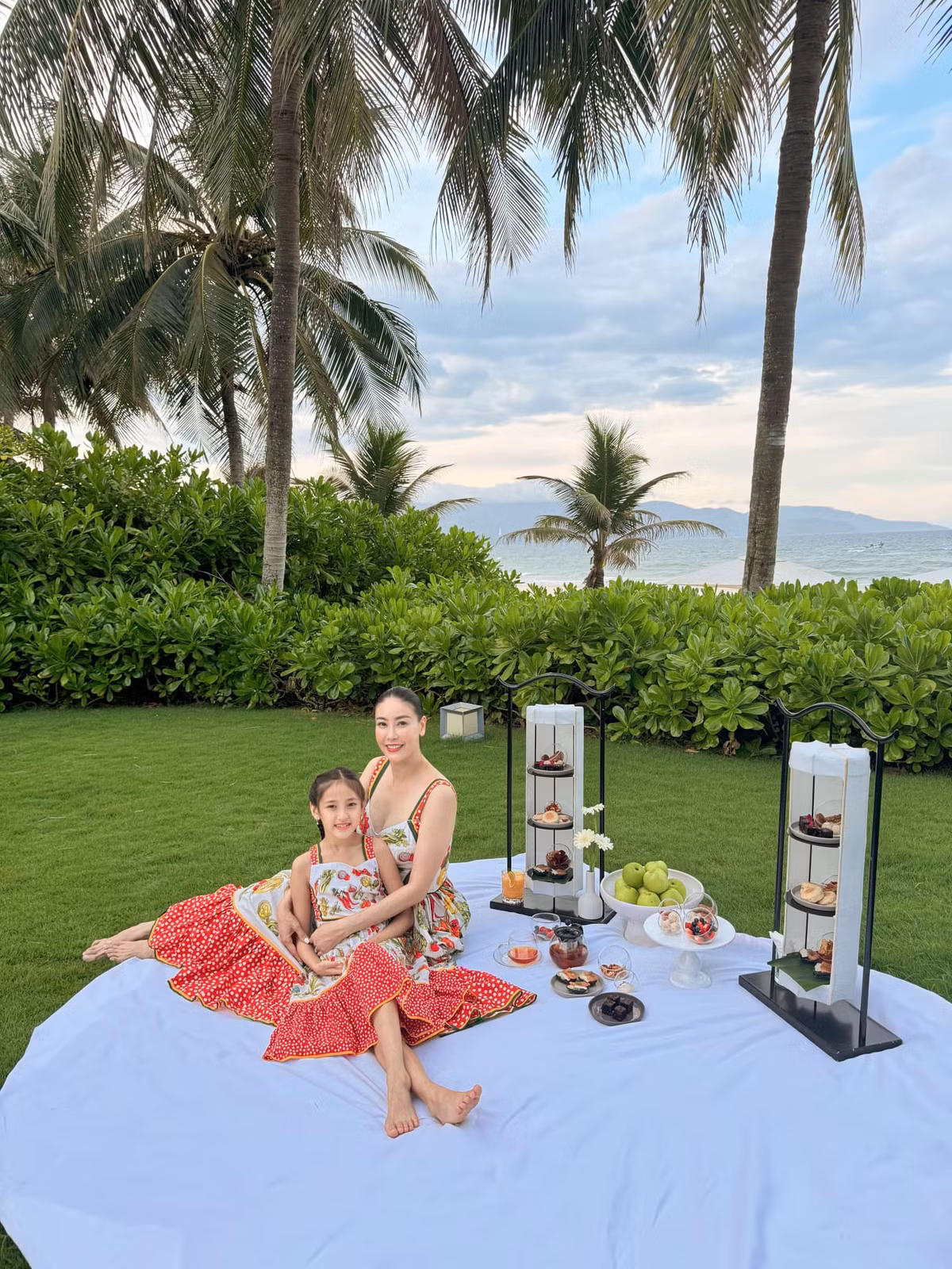 Nhiều người nhận xét rằng, Viann thừa hưởng nhiều nét đẹp từ mẹ mình - Hoa hậu Hà Kiều Anh. Ảnh: FB Ha Kieu Anh