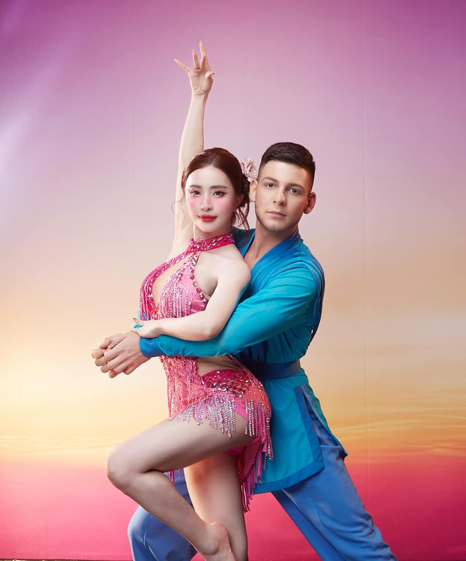 Quỳnh Nga nhá hàng trước màn tái xuất tại Bước nhảy hoàn vũ. Ảnh: FB Phạm Quỳnh Nga