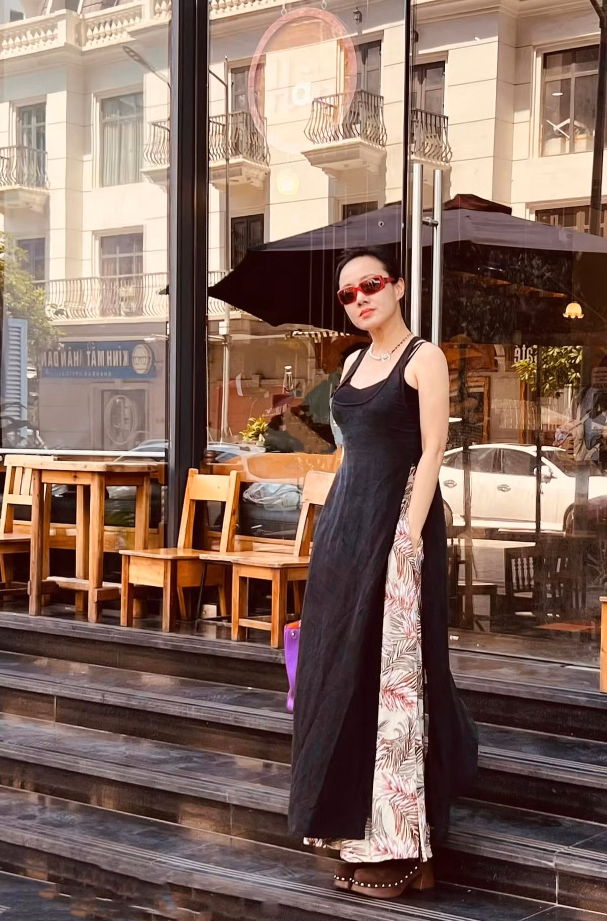 Nhiều người dành lời khen cho nhan sắc "hack tuổi" của nữ BTV.