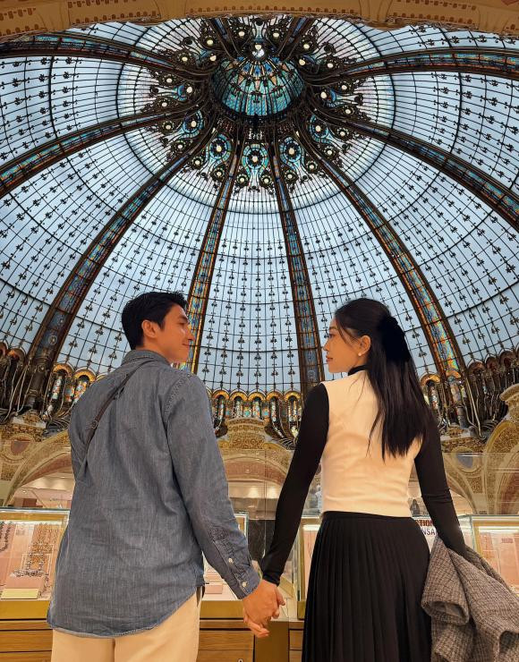 Bình An nịnh vợ: "Đăng bức ảnh để gắn kết tình cảm!".