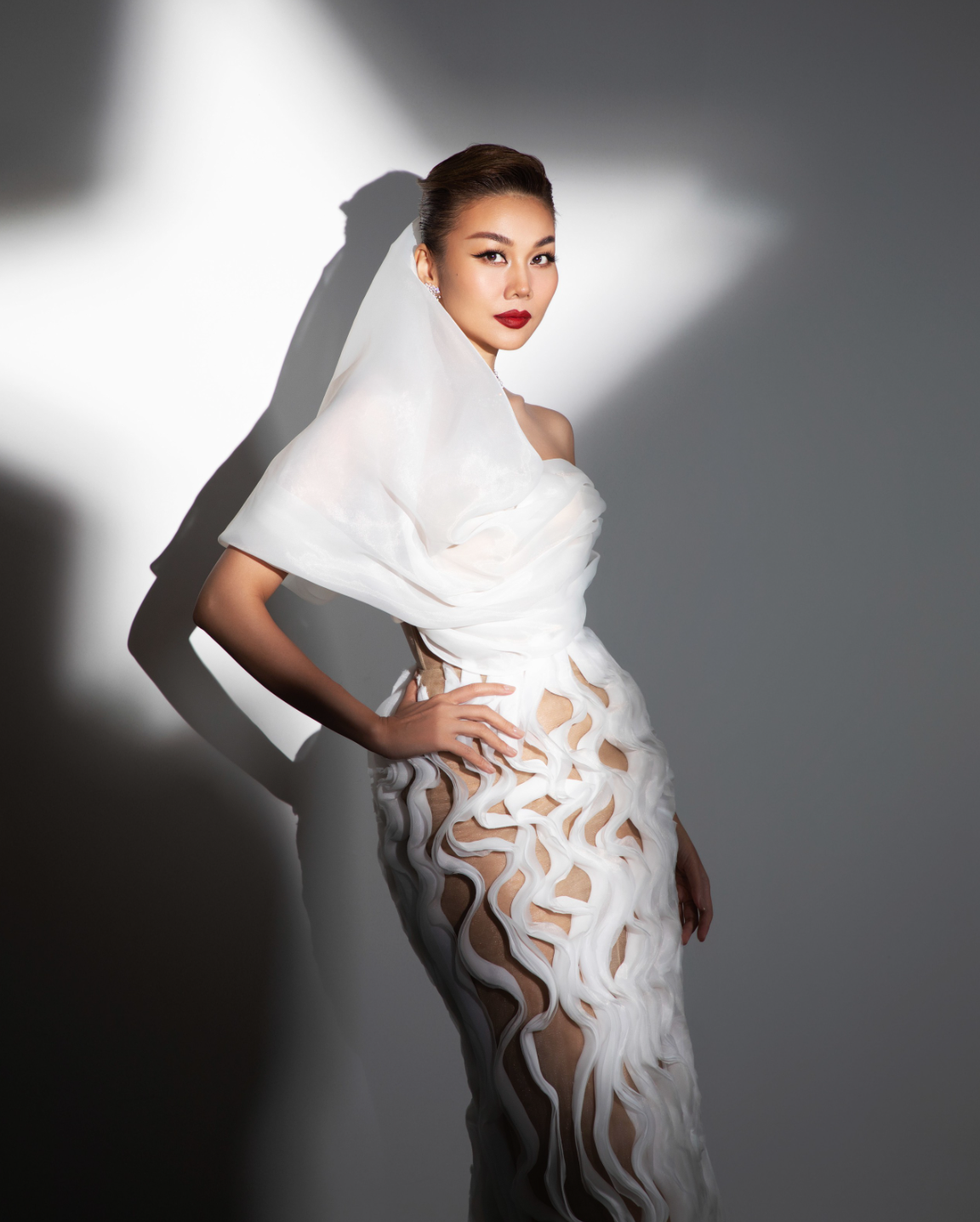 Qua những đoạn tin nhắn trên nhiều người cho rằng Thanh Hằng chính là nguyên nhân trong việc Hoàng Thùy không được làm giám khảo Miss Univere Vietnam 2024. Ảnh: FBNV