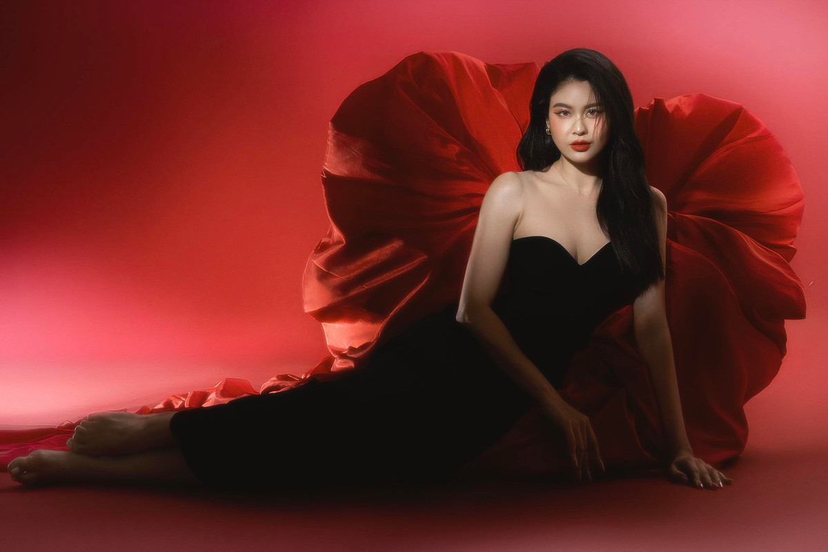 Mỗi lần xuất hiện, "gái một con" Trương Quỳnh Anh đều khiến công chúng trầm trồ bởi vẻ đẹp mặn mà, đầy sức sống. Ảnh: FB Trương Quỳnh Anh