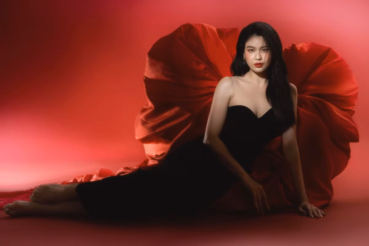 Mỗi lần xuất hiện, "gái một con" Trương Quỳnh Anh đều khiến công chúng trầm trồ bởi vẻ đẹp mặn mà, đầy sức sống. Ảnh: FB Trương Quỳnh Anh