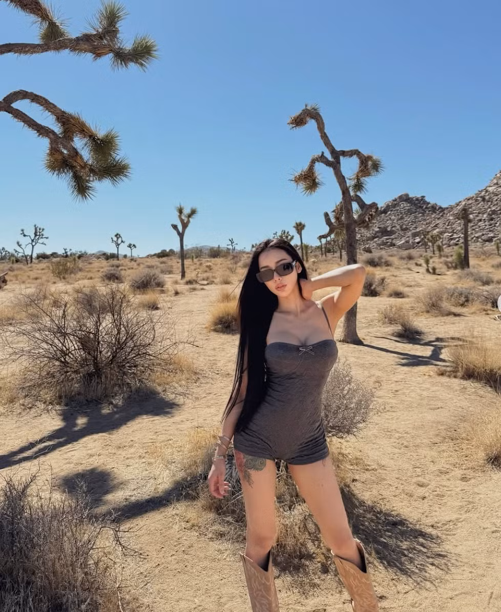 Pradubdow Makharom còn sở hữu thân hình săn chắc.