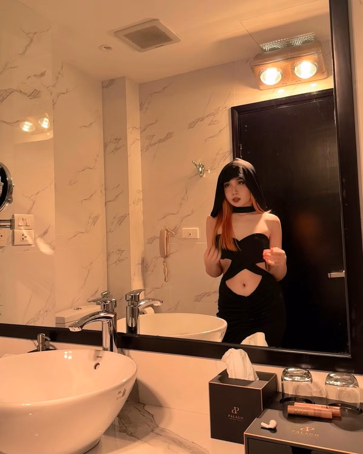 Nhờ việc chăm chỉ thể dục thể thao nên Nghi Phương cũng sở hữu vóc dáng thon thả, gọn gàng.