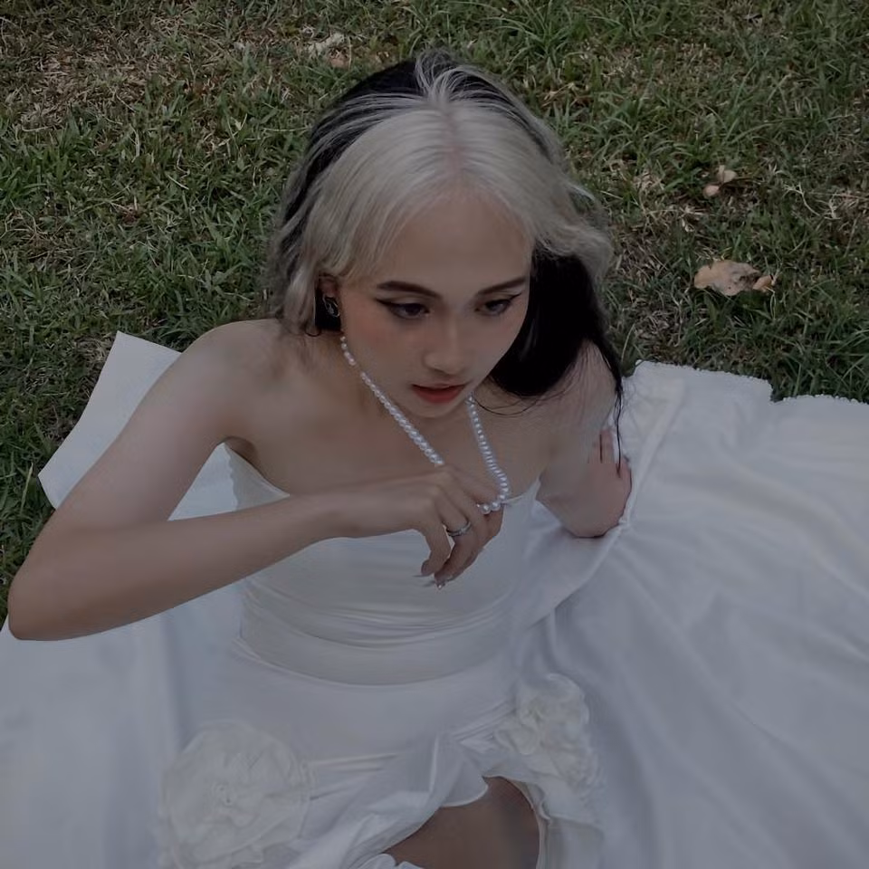 Ở tuổi 19, Bùi Hà Nghi Phương đang dần khẳng định bản thân là một cô gái xinh đẹp, cá tính và đầy tiềm năng.