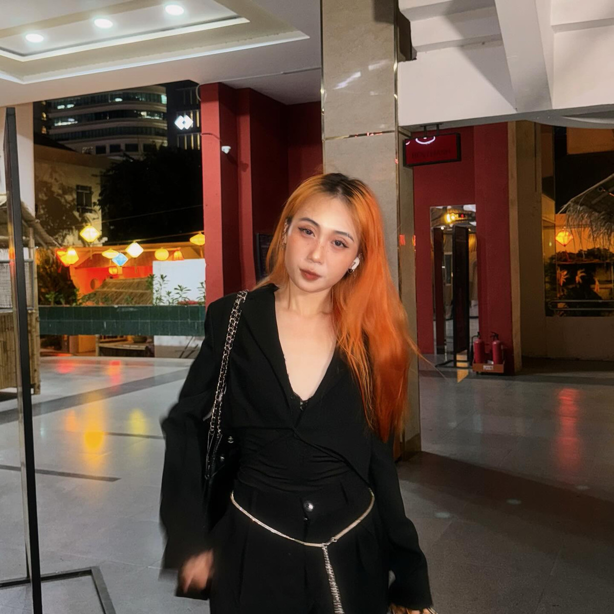 Nghi Phương "lột xác" ngoạn mục về ngoại hình lẫn phong cách khi bước sang độ tuổi 19.