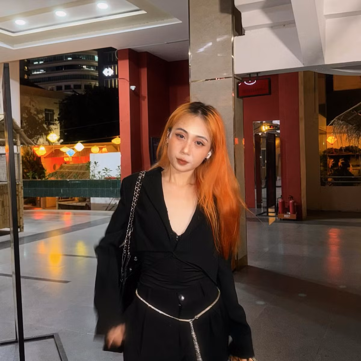 Nghi Phương "lột xác" ngoạn mục về ngoại hình lẫn phong cách khi bước sang độ tuổi 19.