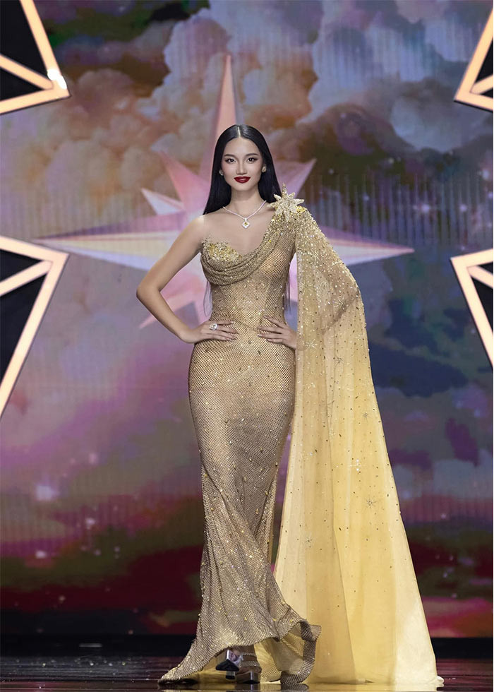 Á hậu 1 Miss Universe Vietnam 2024 Nguyễn Quỳnh Anh gây ấn tượng nhờ khuôn mặt đậm chất châu Á và body cực kỳ bốc lửa. (Ảnh: FB Quỳnh Anh)
