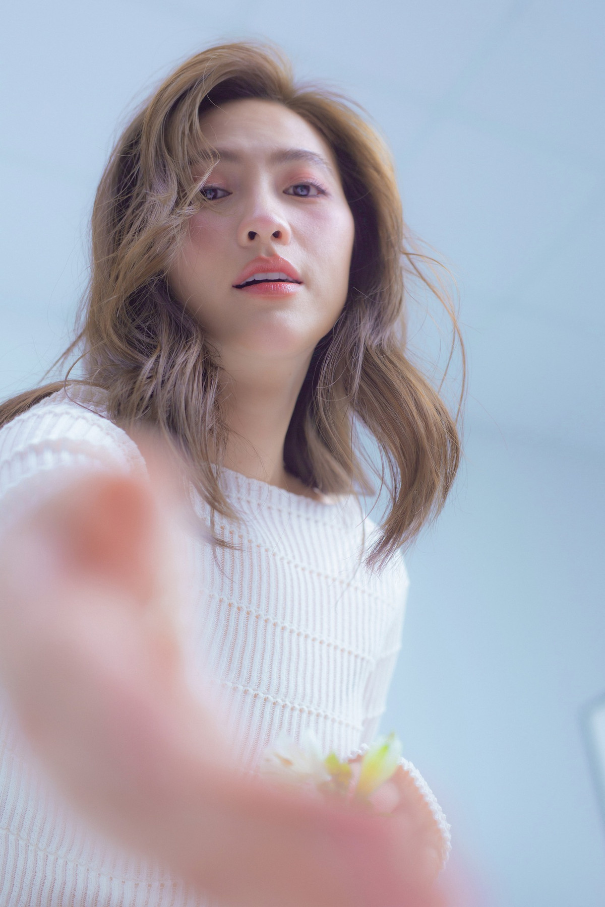 Bước sang tuổi 32, Phương Anh Đào được nhận xét trẻ hơn tuổi thật nhờ biết chăm sóc ngoại hình kết hợp phong cách thời trang. Ảnh: FB Phương Anh Đào