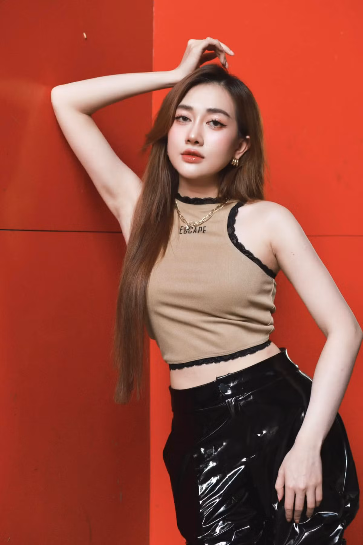 Phương Lan sở hữu gương mặt thanh tú với đôi mắt sáng, sống mũi cao và đôi môi gợi cảm. Ảnh: FB Phương Lan