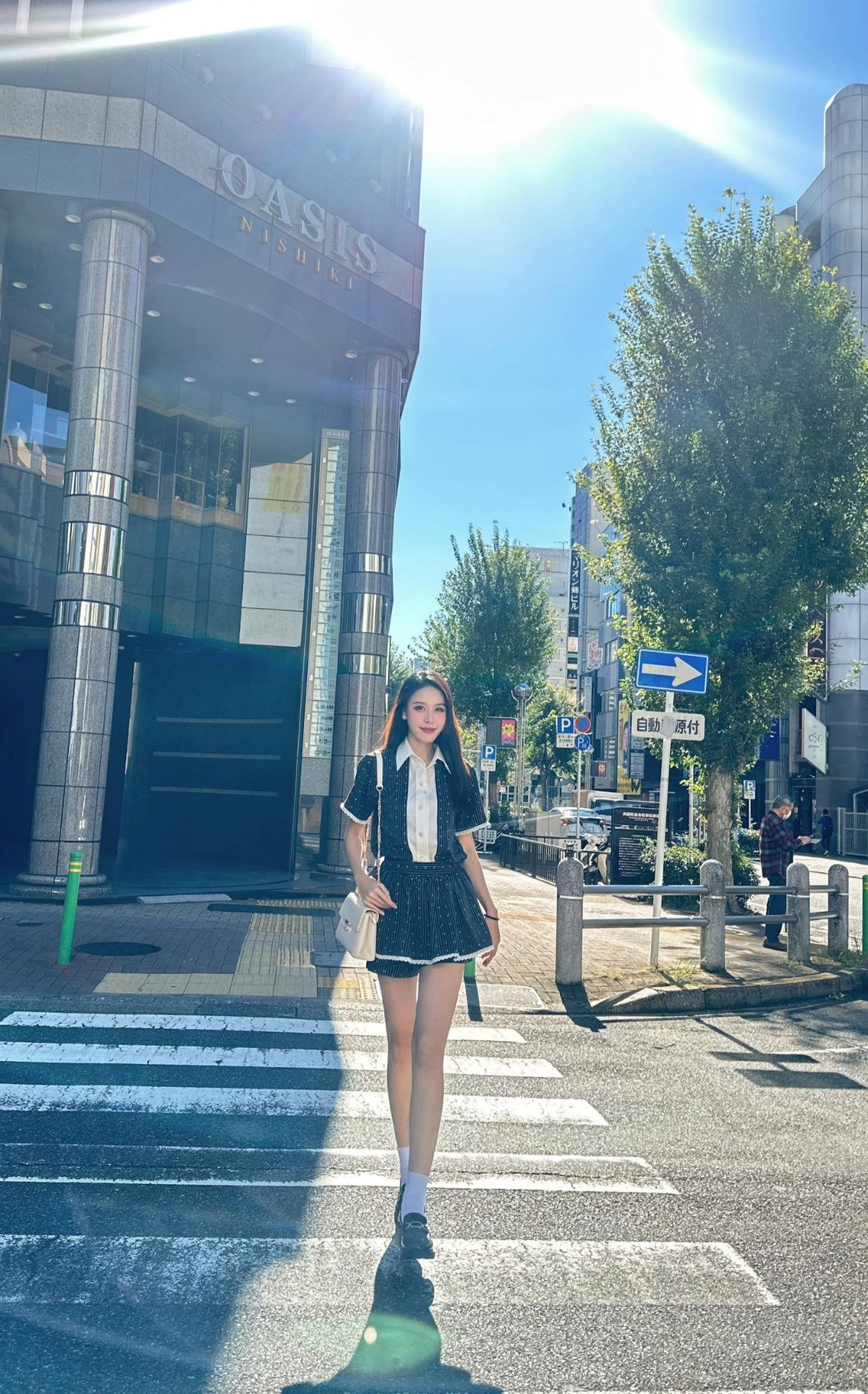 Cô nàng thường xuyên cập nhật những xu hướng mới nhất của Kpop và khéo léo áp dụng vào phong cách của mình. Ảnh: FB Lê Nguyễn Ngọc Hằng