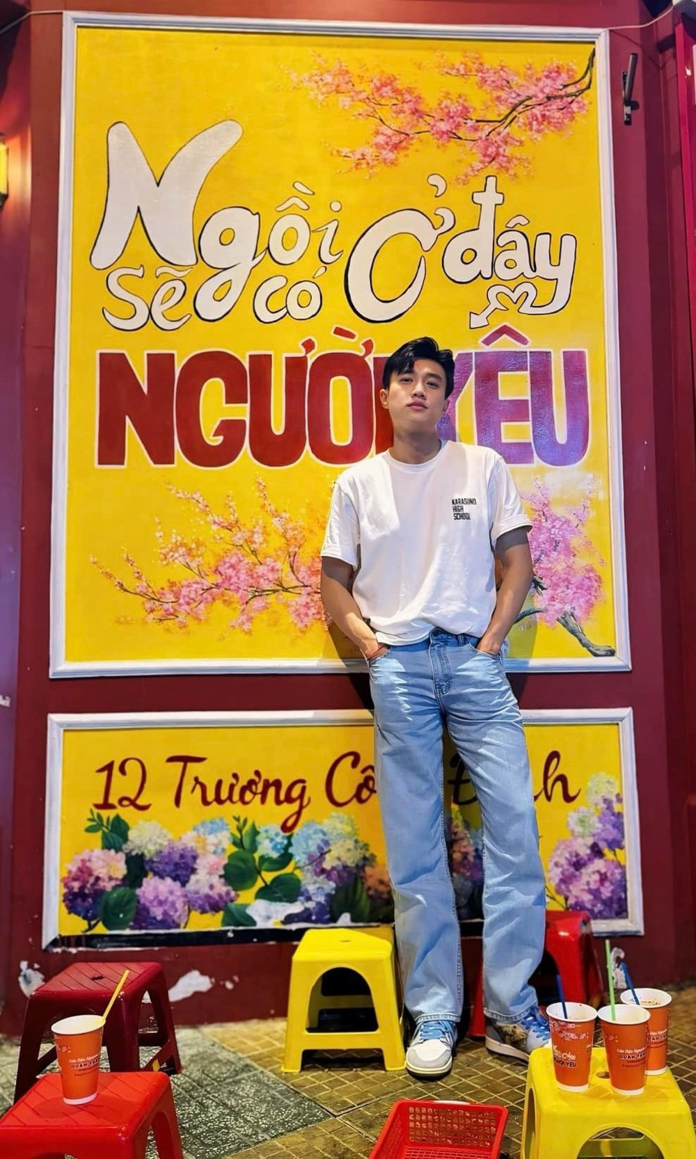 Diễn viên Quốc Trường than: "Đứng mãi chả thấy ai yêu".