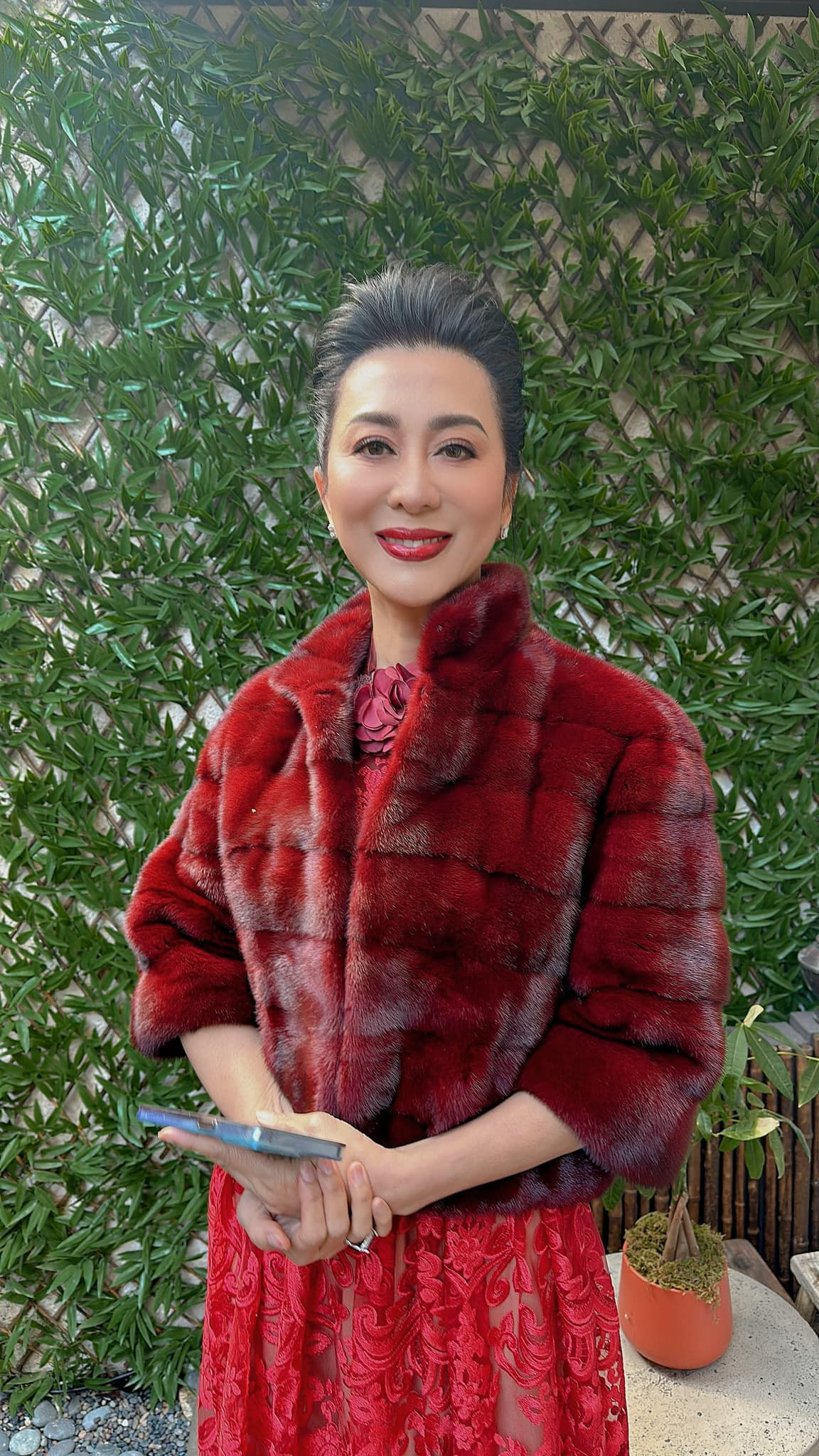 Ở tuổi U60, MC Nguyễn Cao Kỳ Duyên vẫn là một biểu tượng sắc đẹp của showbiz Việt. Ảnh: FB Nguyen Cao Ky Duyen