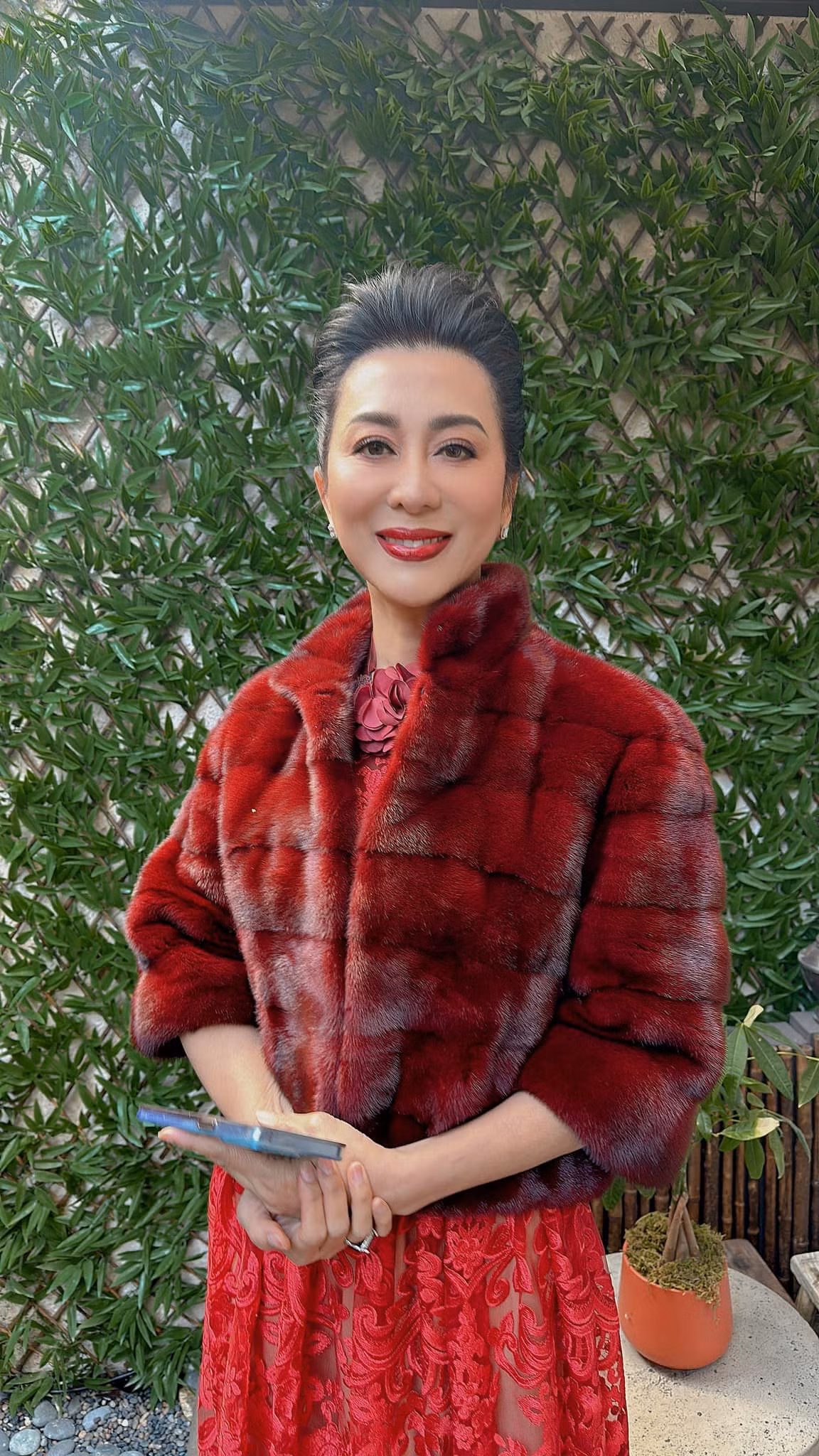 Ở tuổi U60, MC Nguyễn Cao Kỳ Duyên vẫn là một biểu tượng sắc đẹp của showbiz Việt. Ảnh: FB Nguyen Cao Ky Duyen