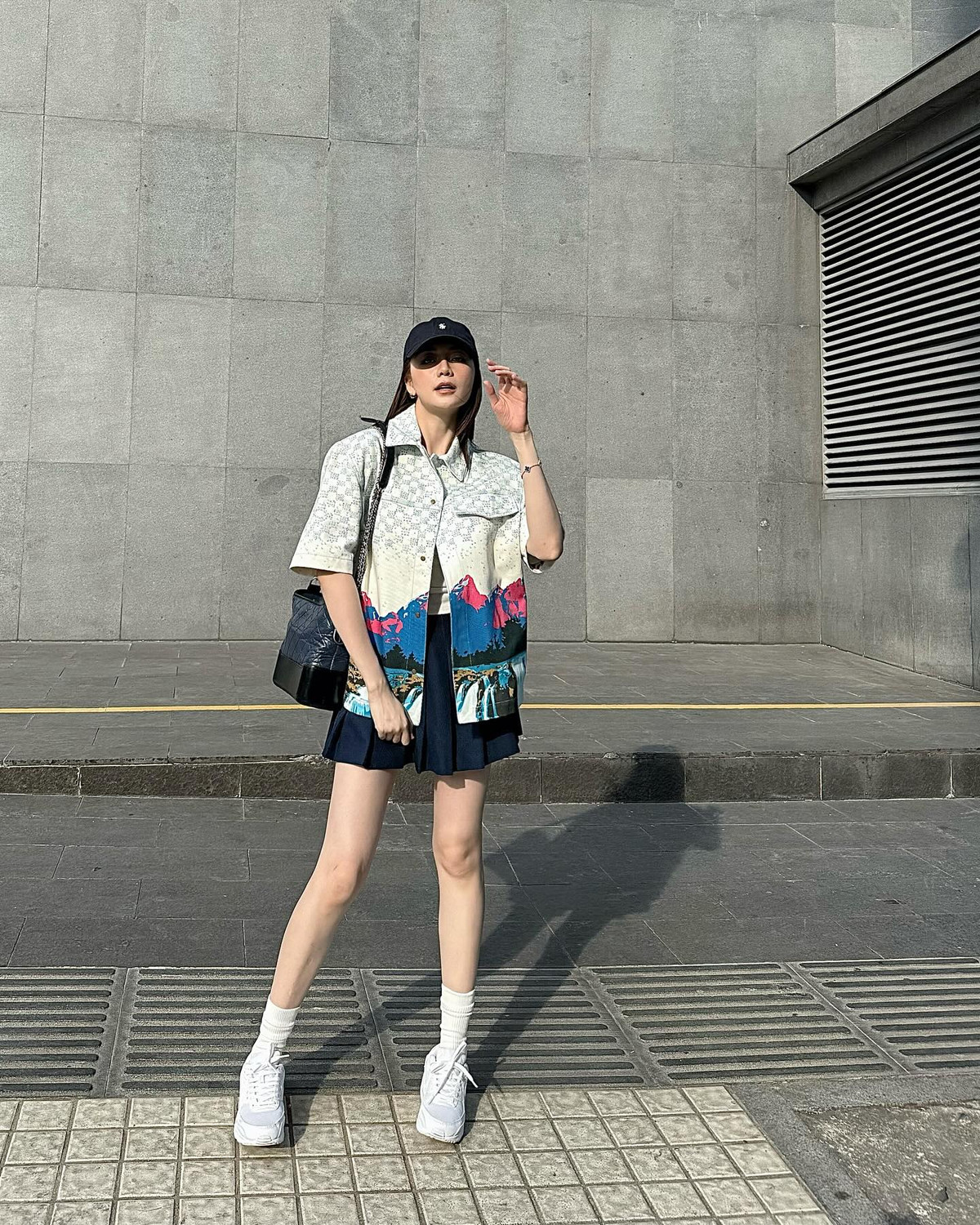 Phong cách trẻ trung "hack tuổi" của mỹ nhân U35.