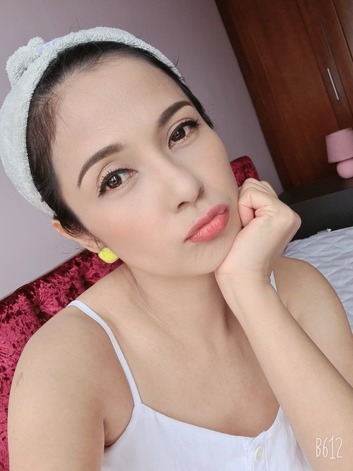 Viet Trinh tung bi tram cam, Thieu Bao Tram lo dien mao la hoac