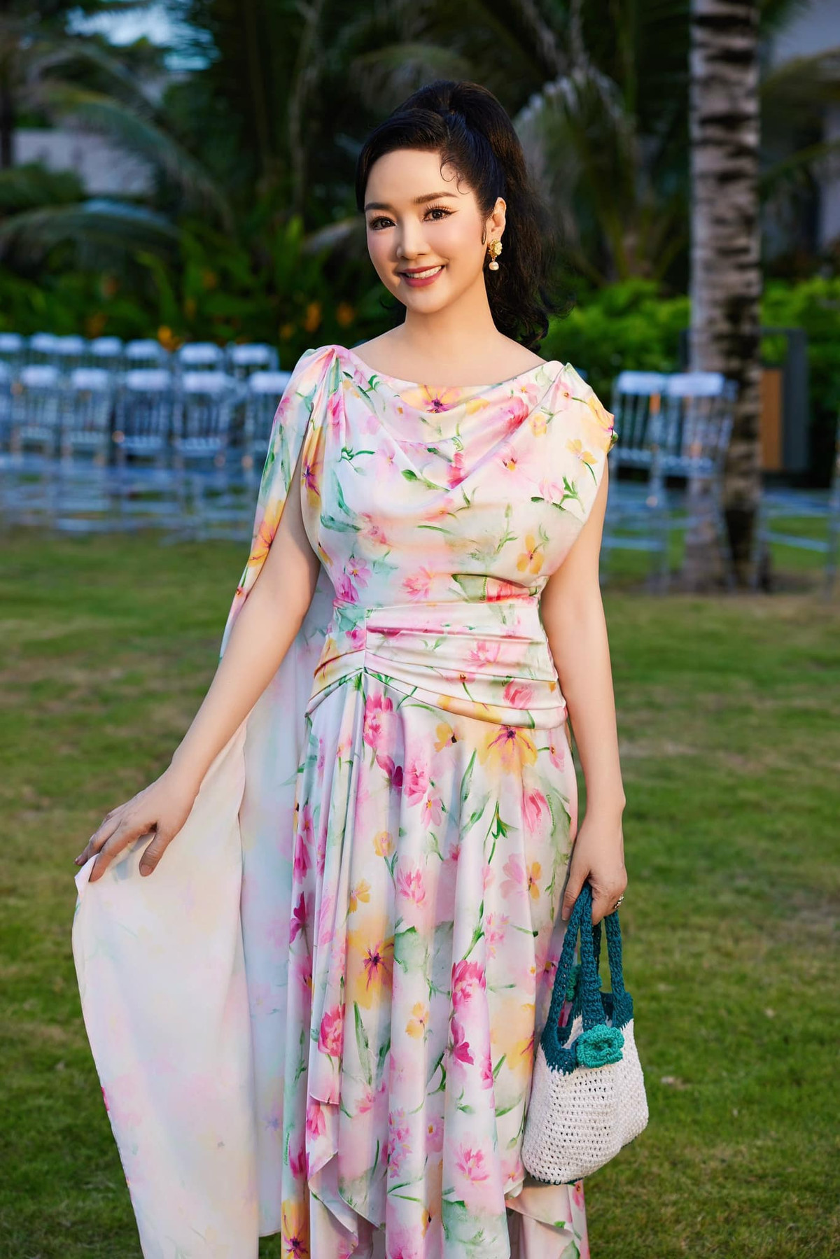 Giáng My dự show thời trang.