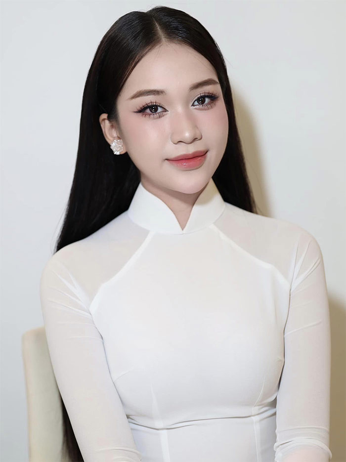Nhan sắc, vóc dáng của Võ Cao Kỳ Duyên vượt trội hơn hẳn so với hai á hậu. (Ảnh: FB Hoa hậu Du lịch Việt Nam)