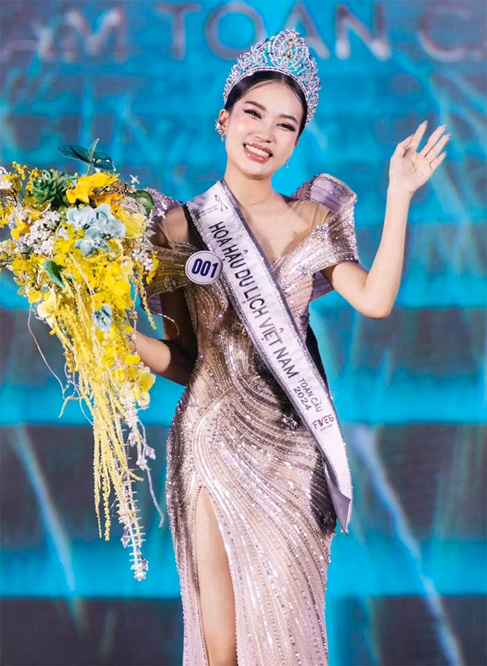  Võ Cao Kỳ Duyên sinh năm 2005 vừa đăng quang Hoa hậu Du lịch Việt Nam Toàn cầu 2024 vào tối 21/9. (Ảnh: FB Hoa hậu Du lịch Việt Nam)