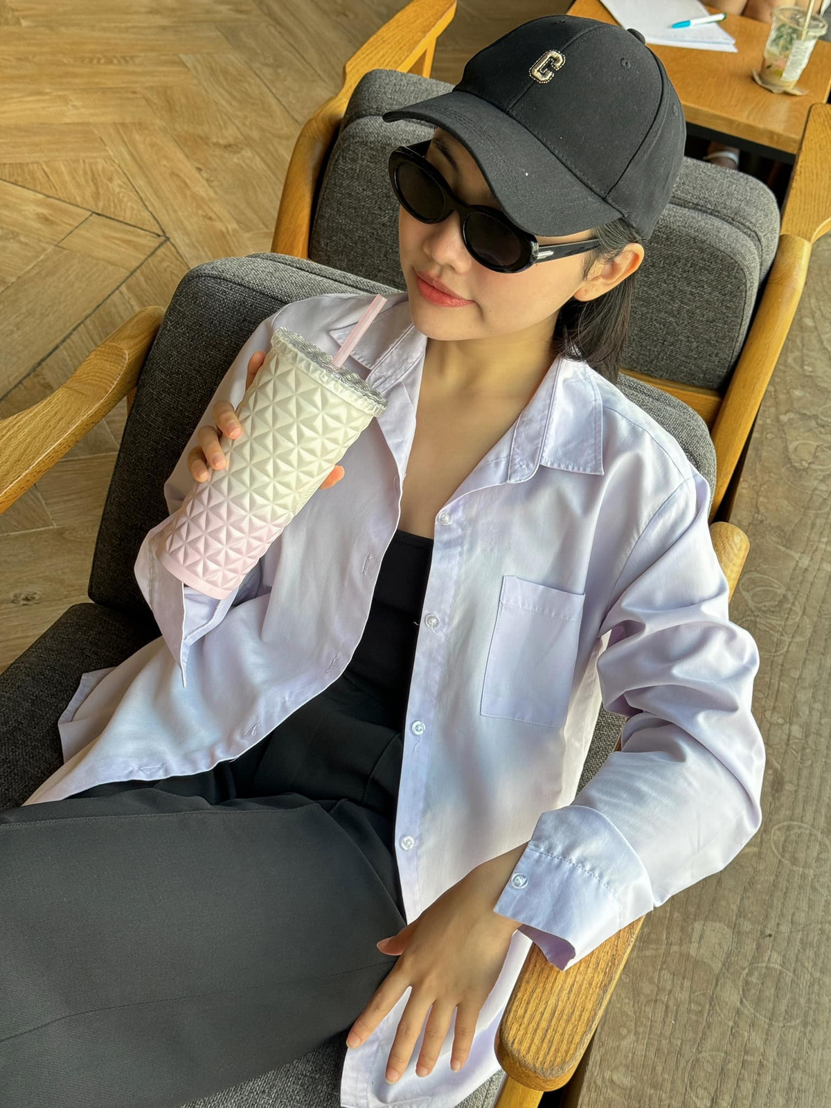 Phương Mỹ Chi từng tổ chức liveshow riêng, quảng cáo cho nhiều nhãn hàng, tham gia các chương trình truyền hình. Ảnh: FB Phương Mỹ Chi