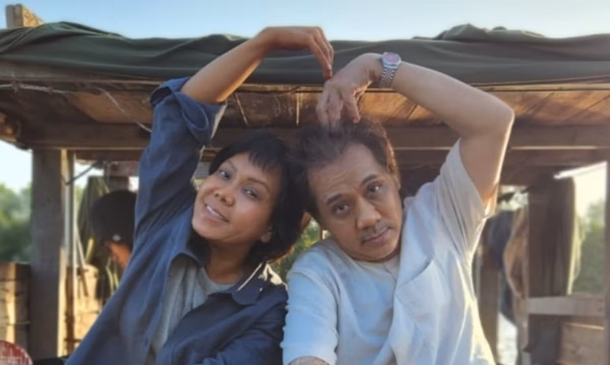 Diễn viên Thành Lộc vừa qua tham gia bộ phim Ma da. Ngoài diễn viên chính Việt Hương, dự án đánh dấu vai hiếm hoi của Cẩm Ly trên màn ảnh rộng, cùng sự trở lại của nghệ sĩ Thành Lộc. Tuy nhiên phân cảnh của anh bị cắt bỏ nhiều, làm khán giả bất bình. Ảnh: FB Việt Hương