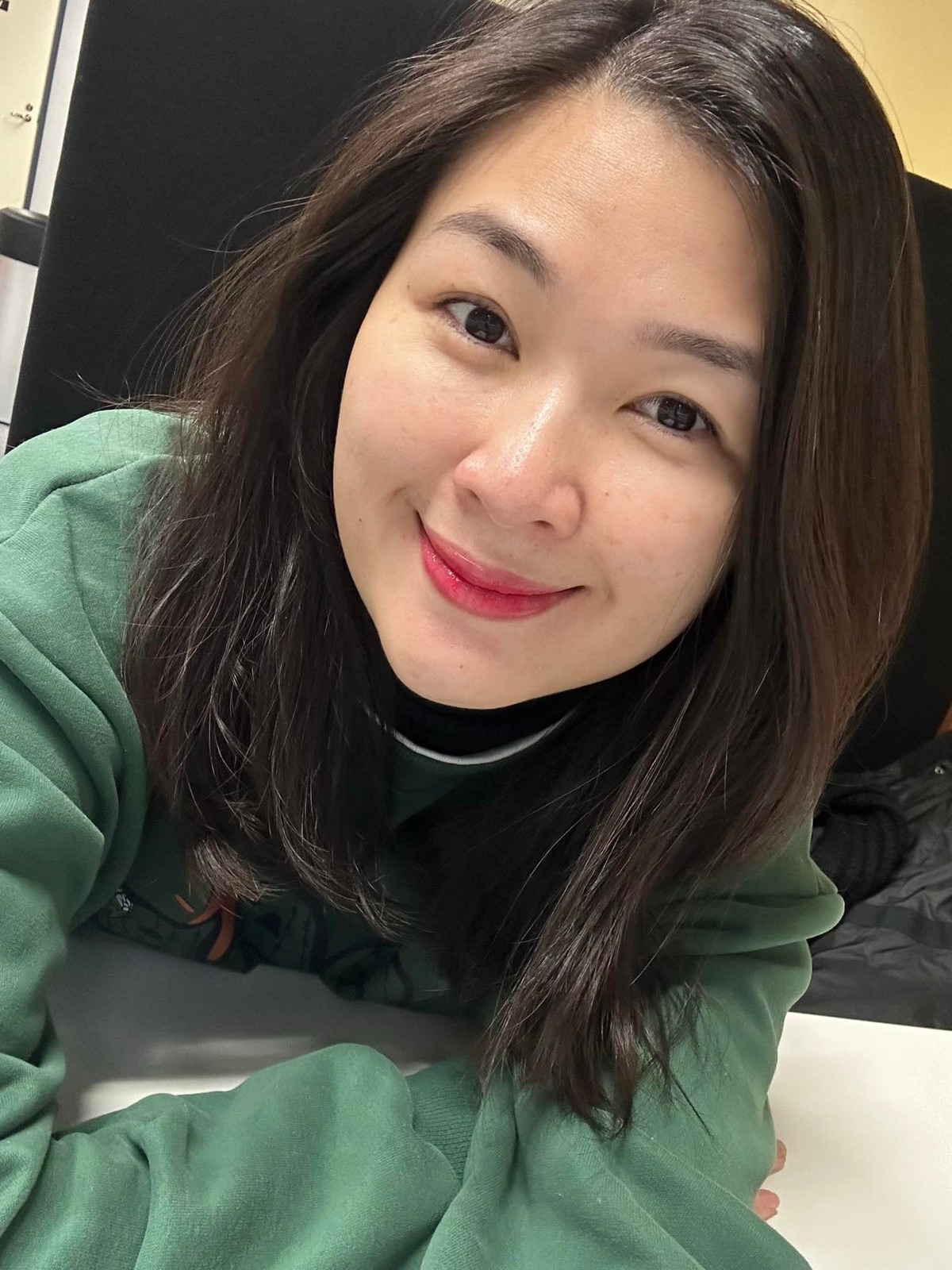 Nhan sắc hiện tại của cô sau nhiều năm vắng bóng ở làng giải trí vẫn khiến nhiều người trầm trồ, ngưỡng mộ. Ảnh: FBNV