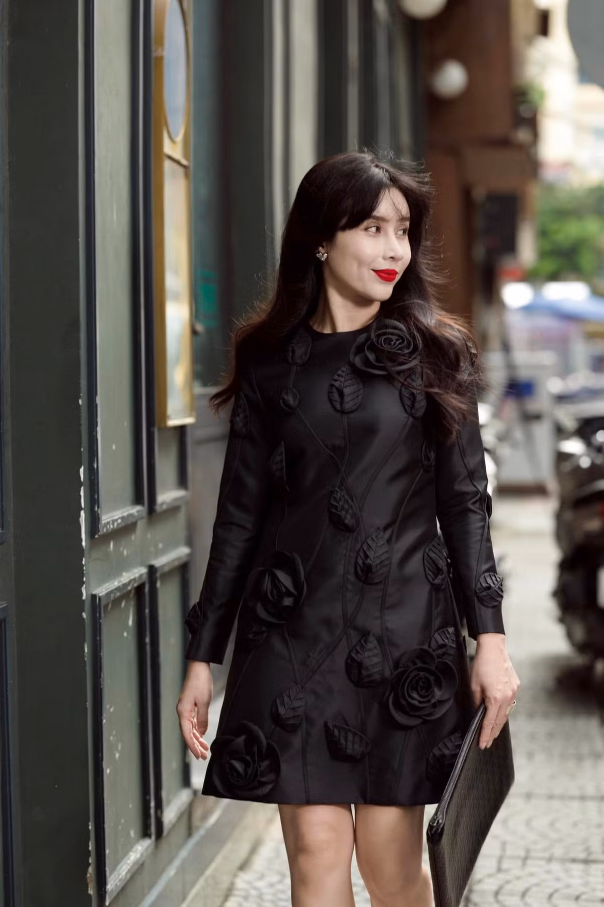 Sau một thời gian vắng bóng vì sóng gió hôn nhân với ông xã là nhạc sĩ Hồ Hoài Anh, Lưu Hương Giang nhận được nhiều sự quan tâm khi trở lại mạnh mẽ với nghệ thuật. Ảnh: FB Lưu Hương Giang