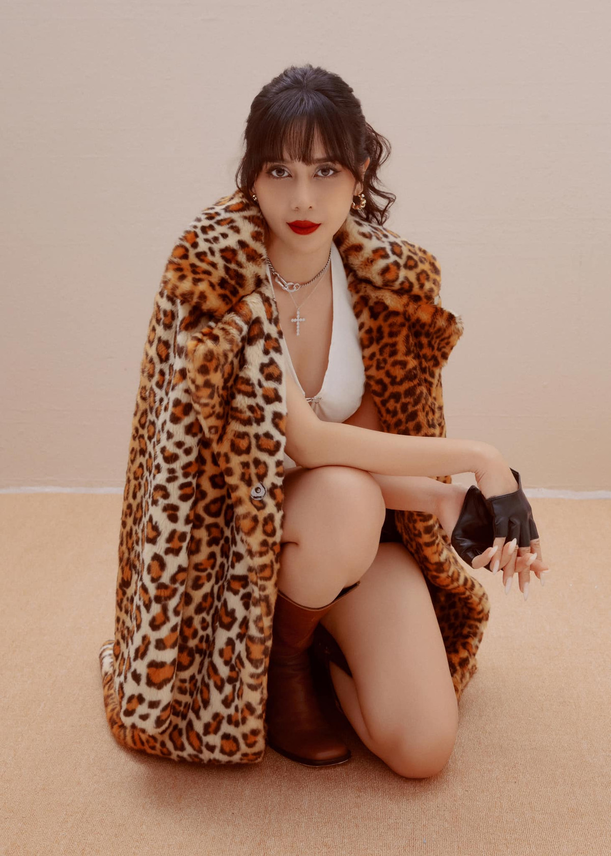 Bước qua độ tuổi ngoài 40, Lưu Hương Giang vẫn đầy nhiệt huyết với sự nghiệp âm nhạc. Ảnh: FB Lưu Hương Giang