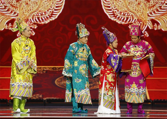 Trước đó, Bá Anh từng vào vai Táo Giáo dục ở Táo quân 2007 và Táo Kinh tế trong Táo quân 2008. (Ảnh: VFC)