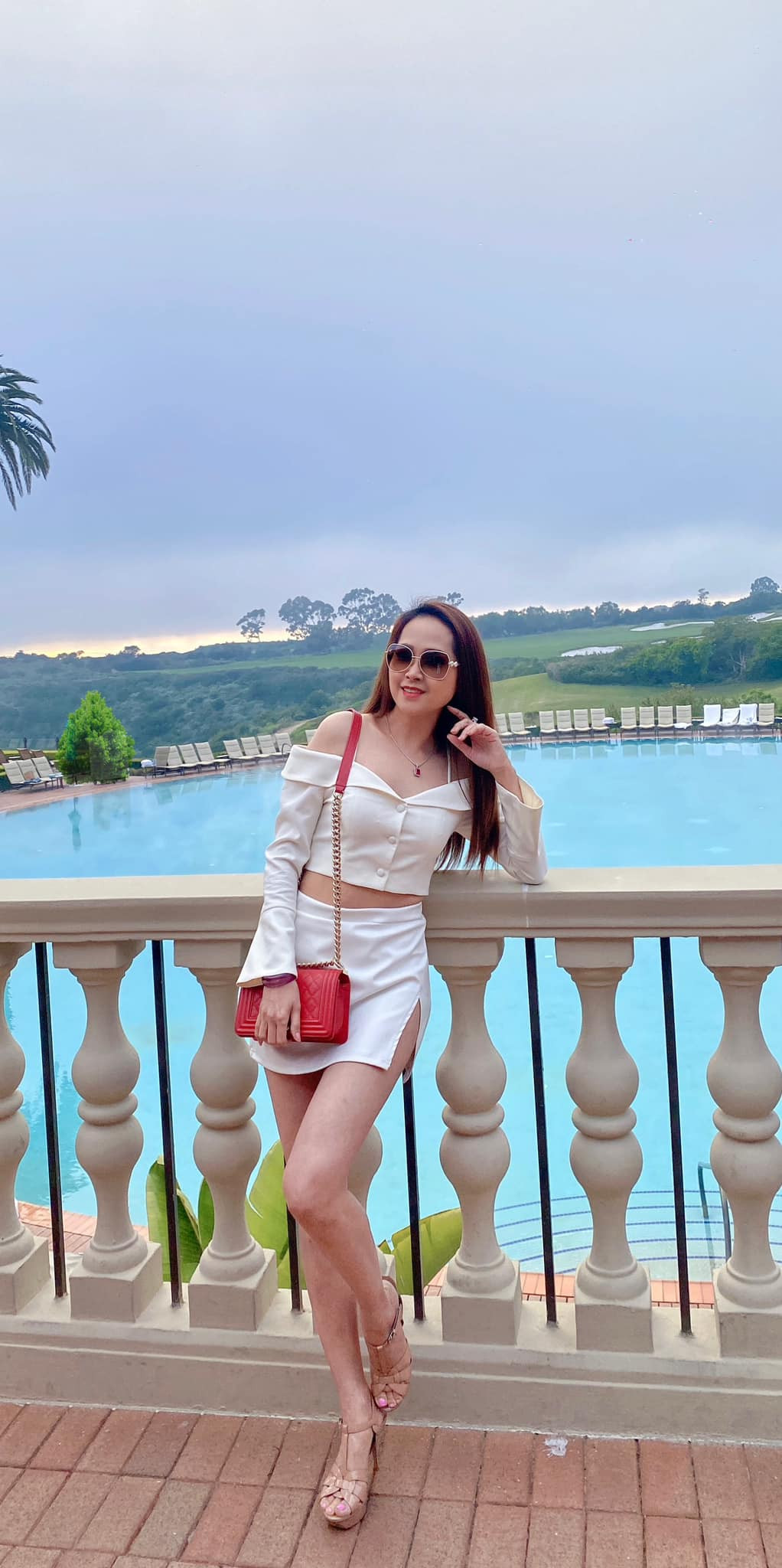 Bí quyết có vóc dáng hoàn hảo của cô được cho là đến từ chế độ tập luyện và ăn uống khoa học.