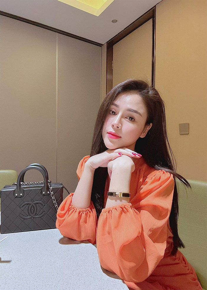 Lương Thu Trang có rất nhiều fan nhờ vẻ ngoài xinh đẹp, yêu kiều cùng những vai diễn gây ấn tượng trong các phim truyền hình như: "Hương dương ngược nắng", "Mặt nạ gương", "Đấu trí"...