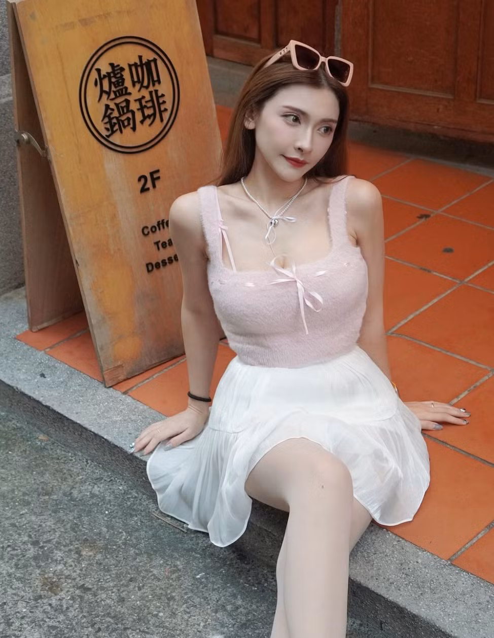Victoria Aikyen là hot girl nổi tiếng nhất Malaysia.