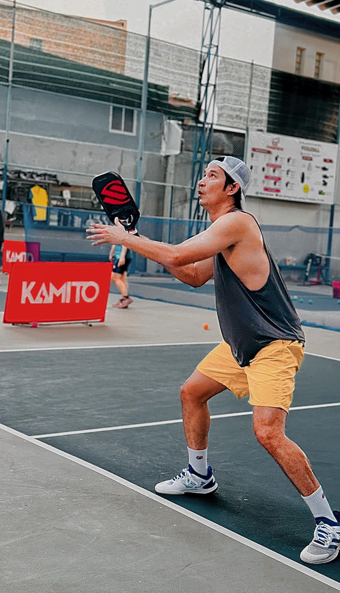 Huy Khánh trổ tài với pickleball. Ảnh: FB Trần Phan Huy Khánh