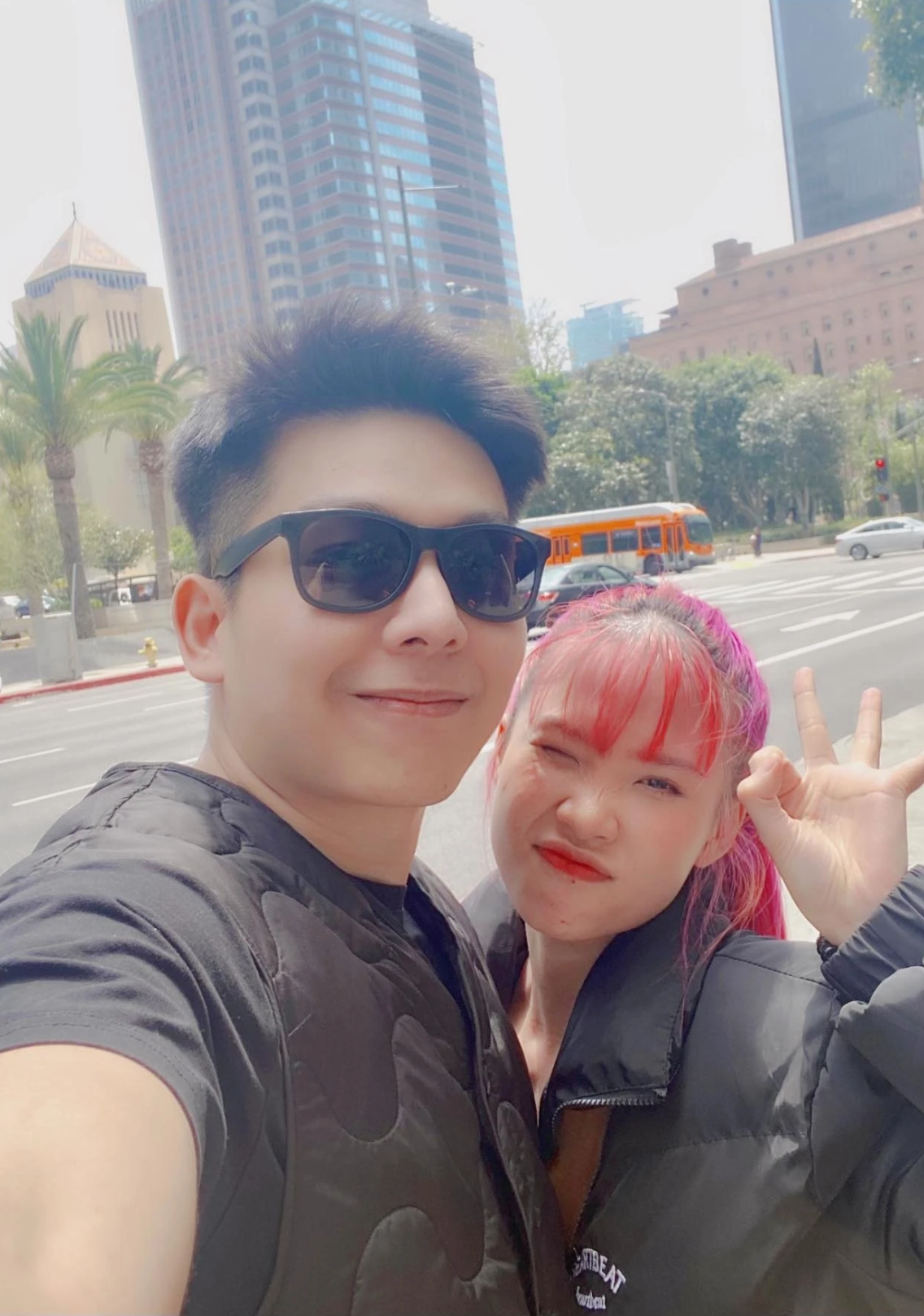 Sau khi kết hôn, Khởi My và Kelvin Khánh vẫn giữ được sự ngọt ngào và lãng mạn trong tình yêu. Ảnh: FBNV