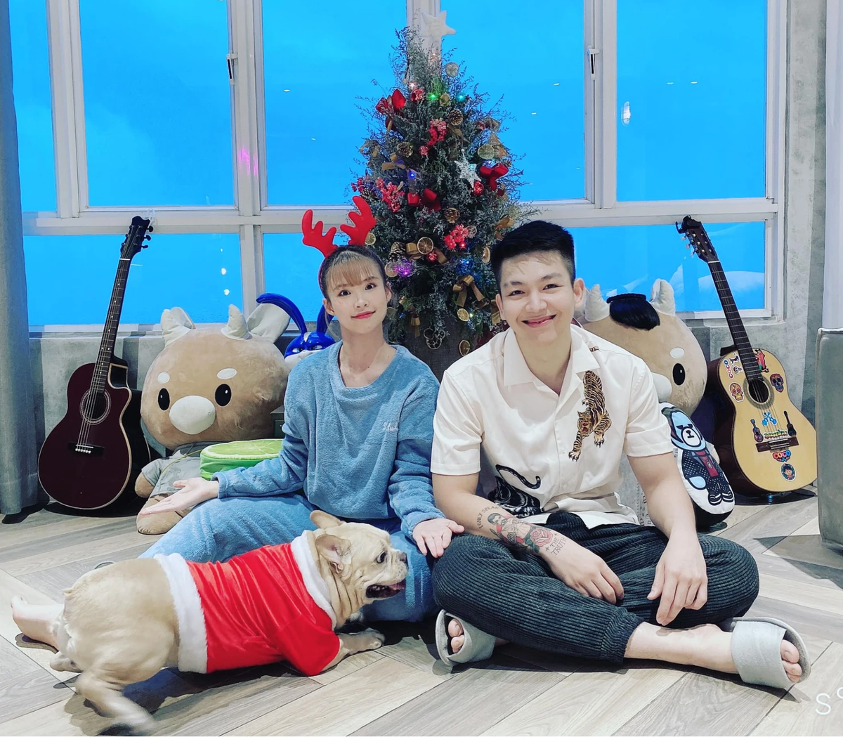 Sau 7 năm kết hôn, Khởi My và Kelvin Khánh hiện đang sinh sống trong căn penthouse 3 tầng vô cùng sang xịn. Ảnh: FBNV