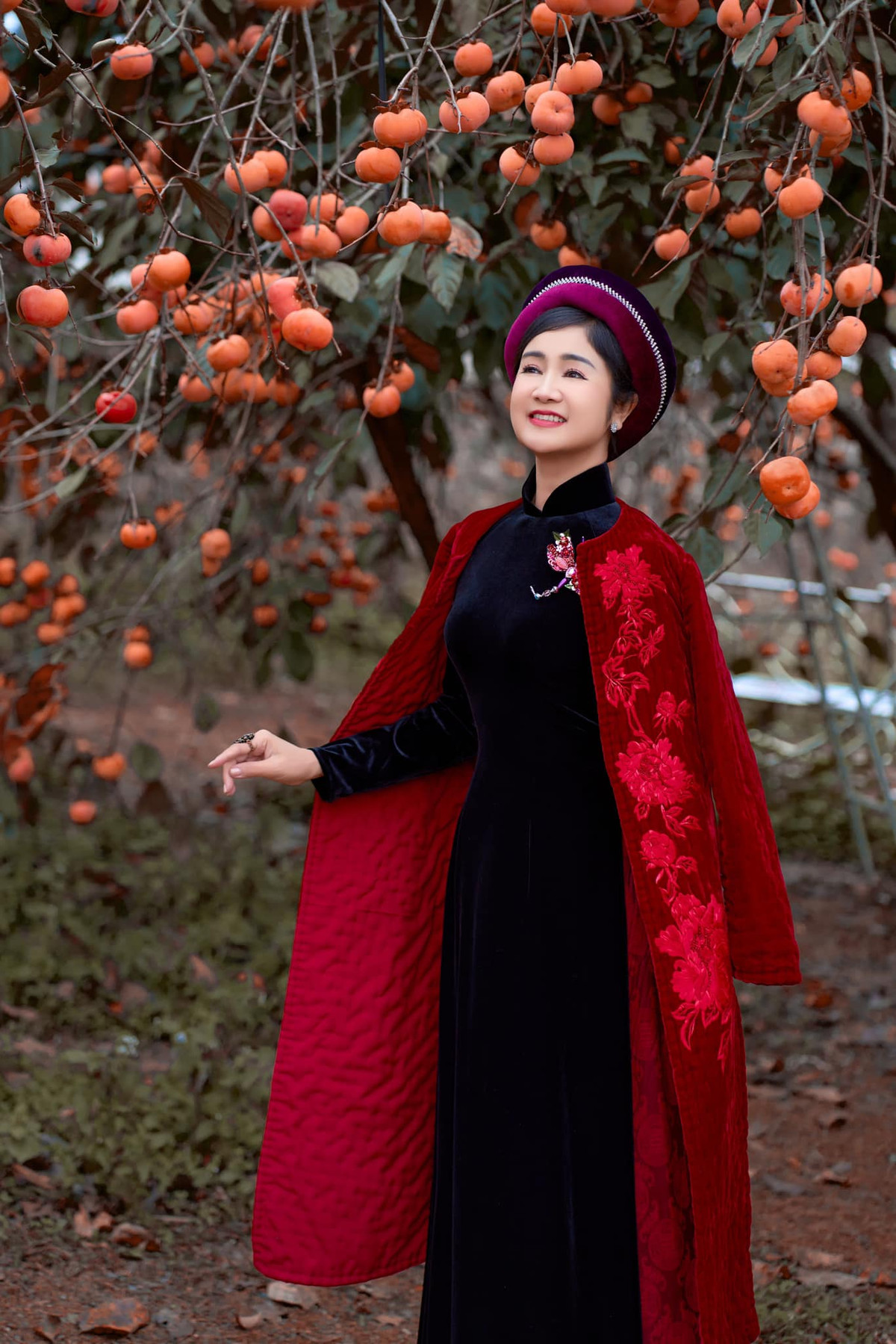 Trên trang cá nhân, nữ diễn viên nổi tiếng luôn khiến người hâm mộ bất ngờ vì những bức ảnh xinh tươi rạng rỡ. Ảnh: FB Nguyệt Hà