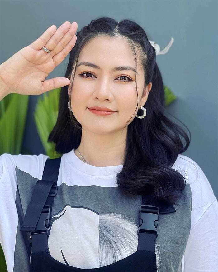 Mới đây trên trang cá nhân, Ngọc Lan thông báo, cô sẽ tạm ngừng diễn xuất sau 21 năm cống hiến cho nghệ thuật để tập trung chăm sóc con. (Ảnh: FB Ngọc Lan)