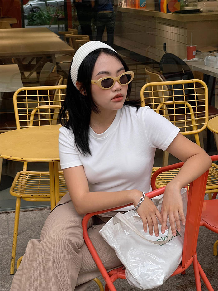 Giọng ca "Vũ trụ có anh" sành điệu hơn mỗi khi xuất hiện tại các sự kiện hay trong đời thường.