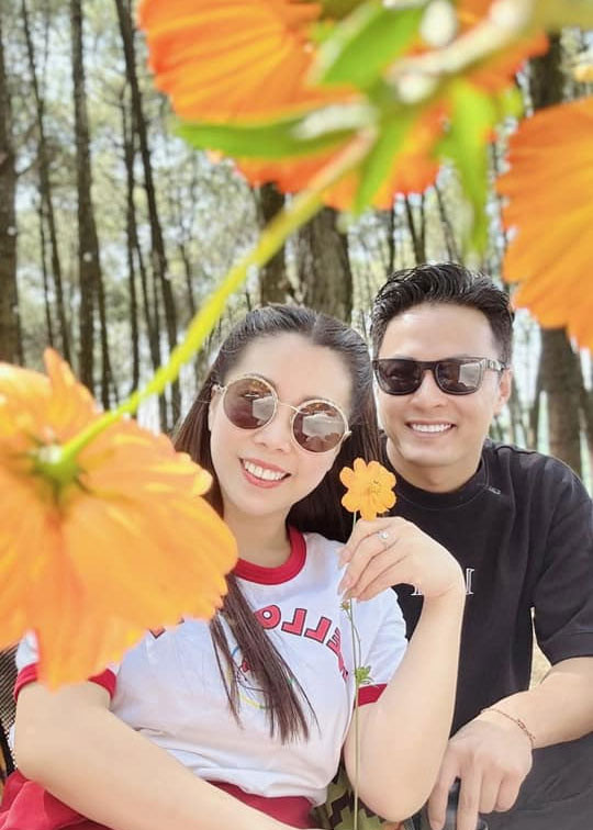 Nam diễn viên sinh năm 1984 cũng chăm chỉ đăng ảnh vợ con lên trang cá nhân hơn trước.