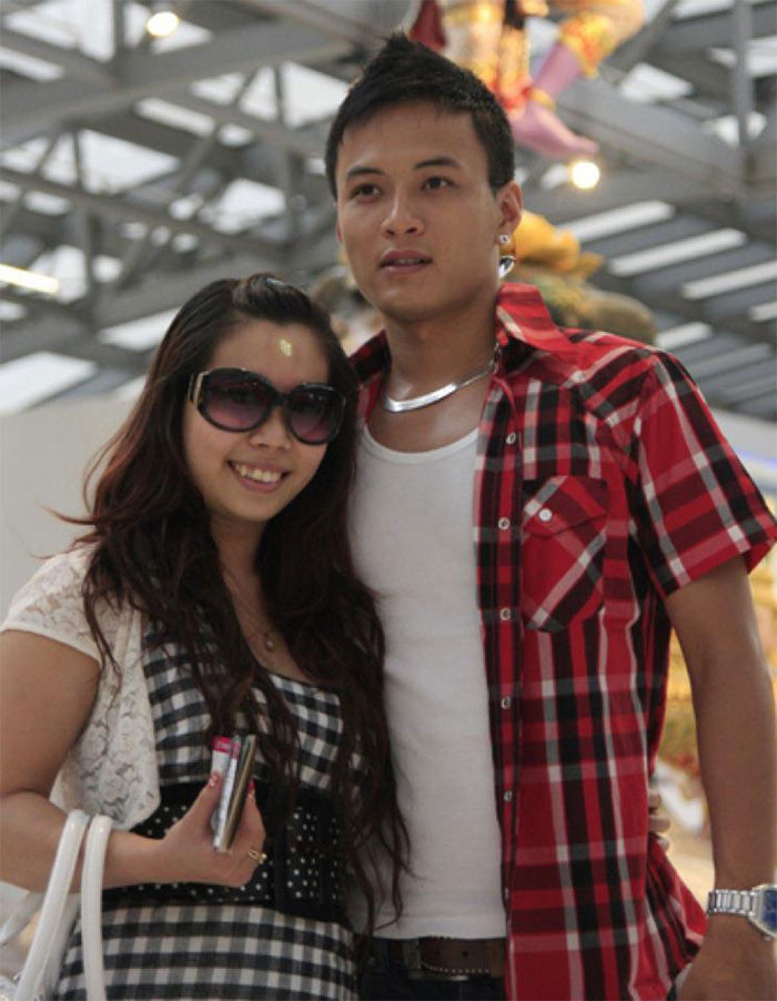 Hình ảnh vợ chồng Hồng Đăng lúc mới cưới.